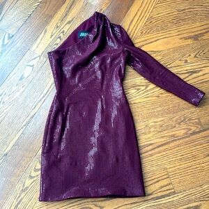 One sleeve short burgundy party dress